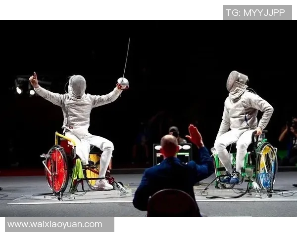 中国击剑队在世界杯连夺两金,巴黎奥运再起冲击